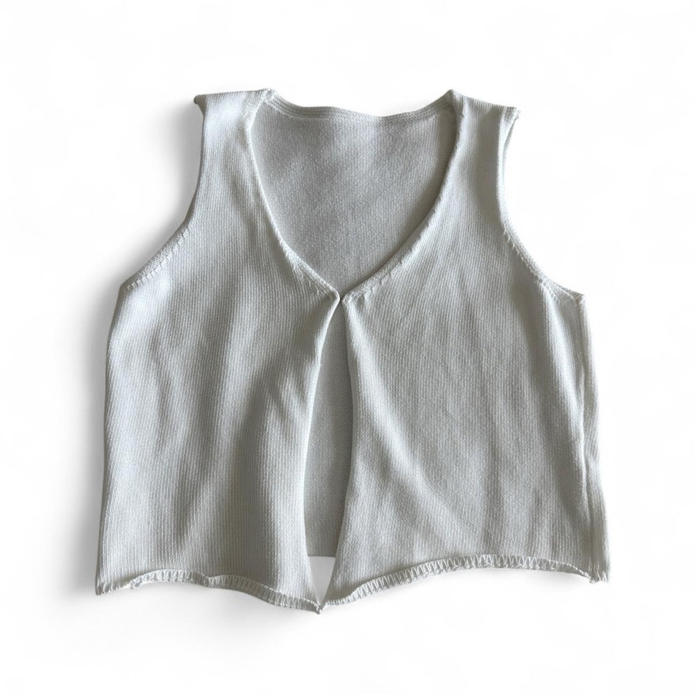 Sleeveless White Knit Top